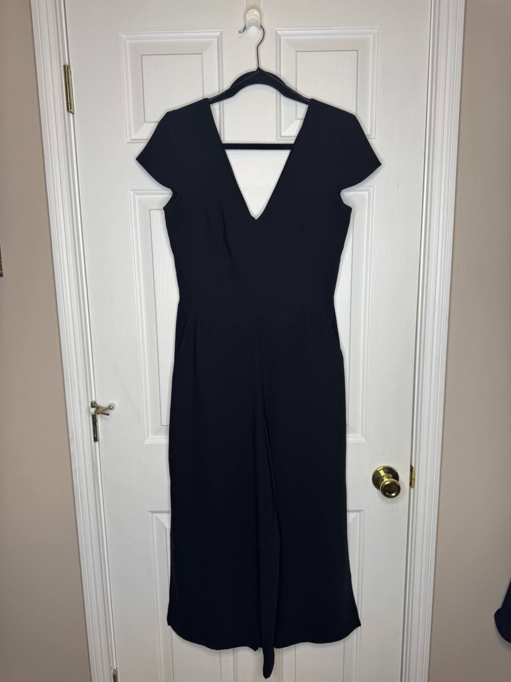 Amanda Uprichard Classic Black V-Neck Cap Sleeve Jumpsuit Wide Leg XS